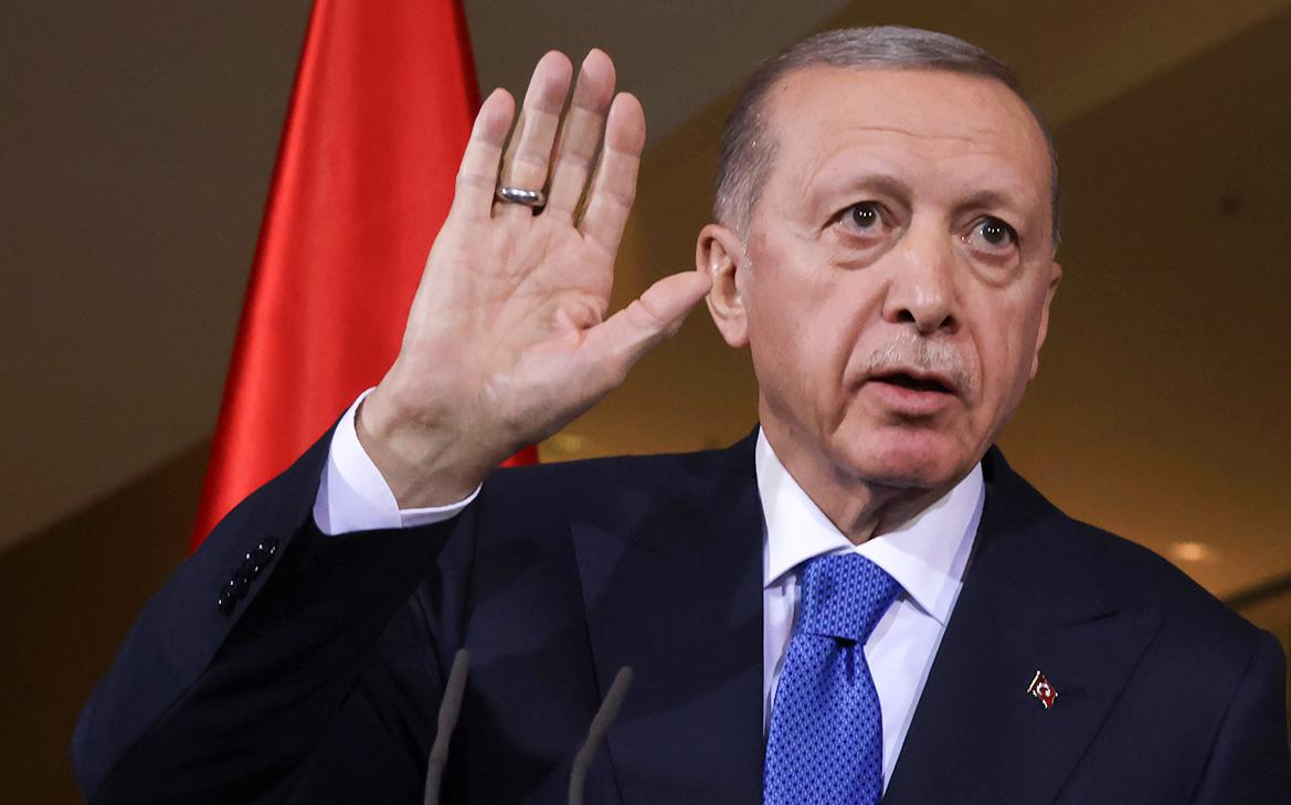 Эрдоган отложил планировавшийся на 9 мая визит в США