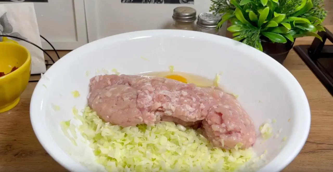 Перемешайте ингредиенты