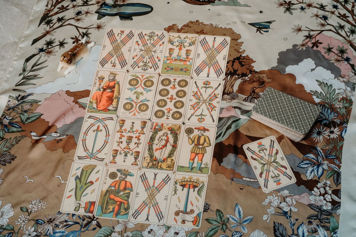 Расклад Таро на судьбу российского фондового рынка в 2026&nbsp;году