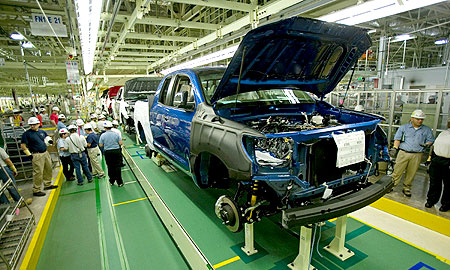 Toyota планирует побить рекорд производства в 2007 году