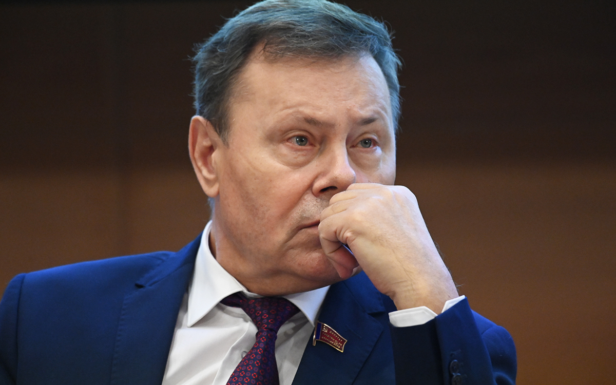 Депутат Госдумы предложил отказаться от расчета МРОТ