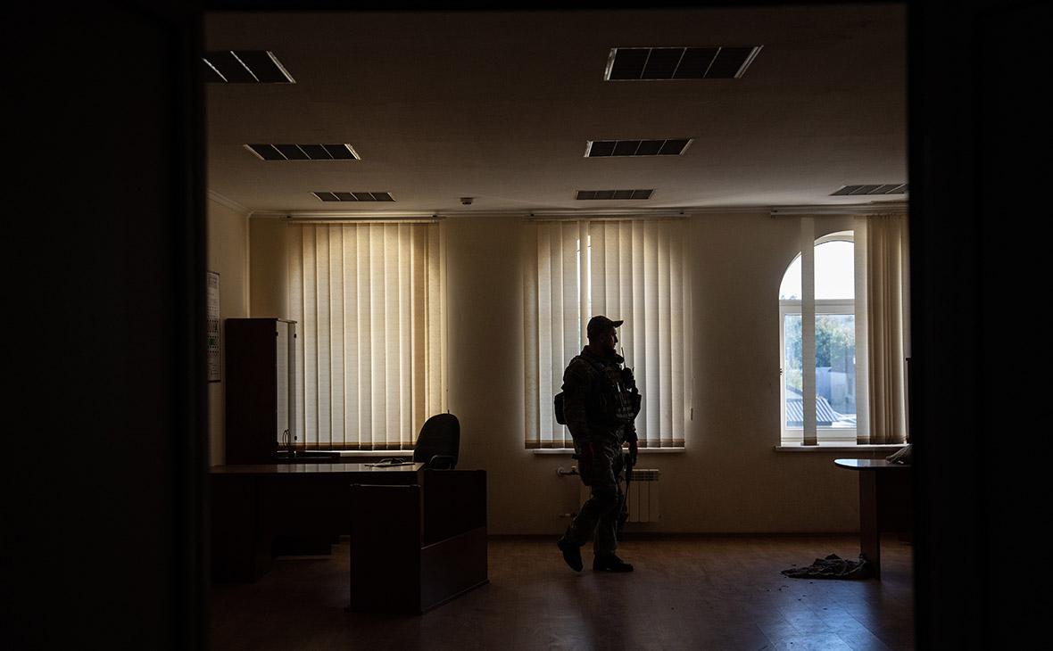Украинские власти ввели комендантский час в Херсоне"/>














