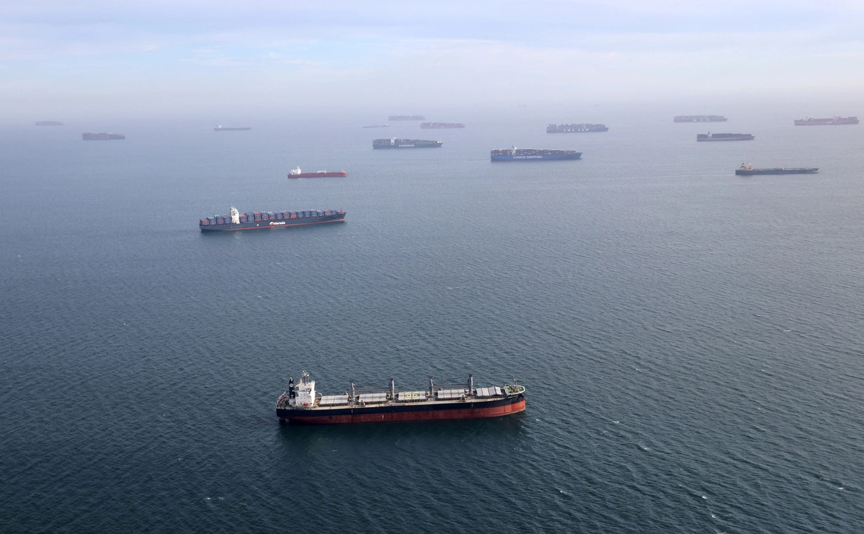 Lucy Nicholson / Reuters