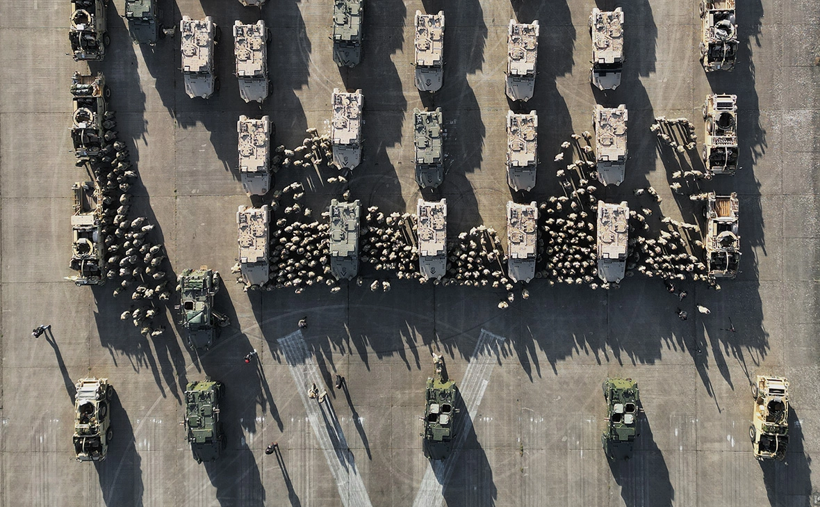 Leon Neal / Getty Images