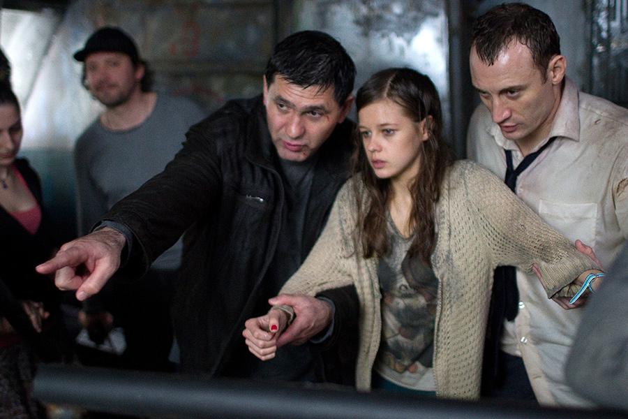 Сергей Пускепалис, Екатерина Шпица и Анатолий Белый (признан Минюстом иноагентом) во время съемок фильма «Метро», 2011 год