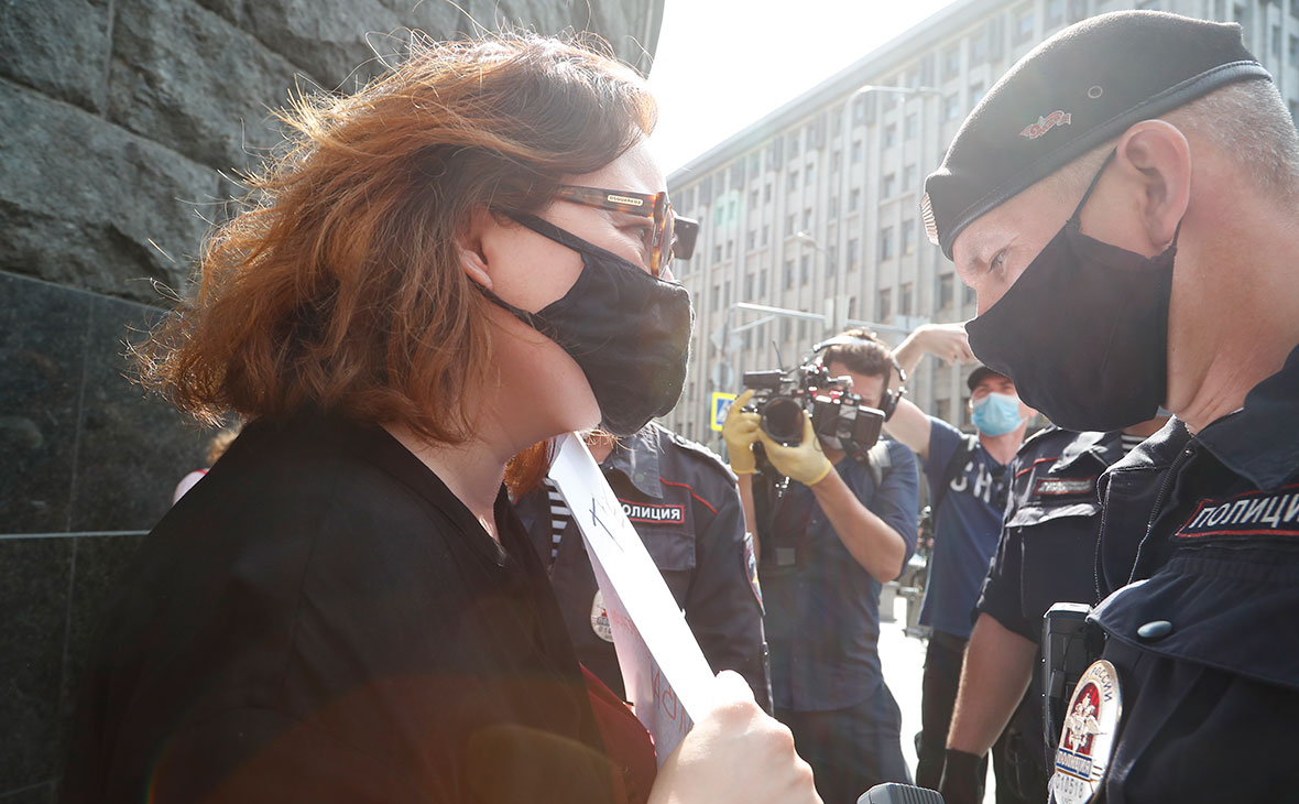 Марианна Беленькая во время задержания