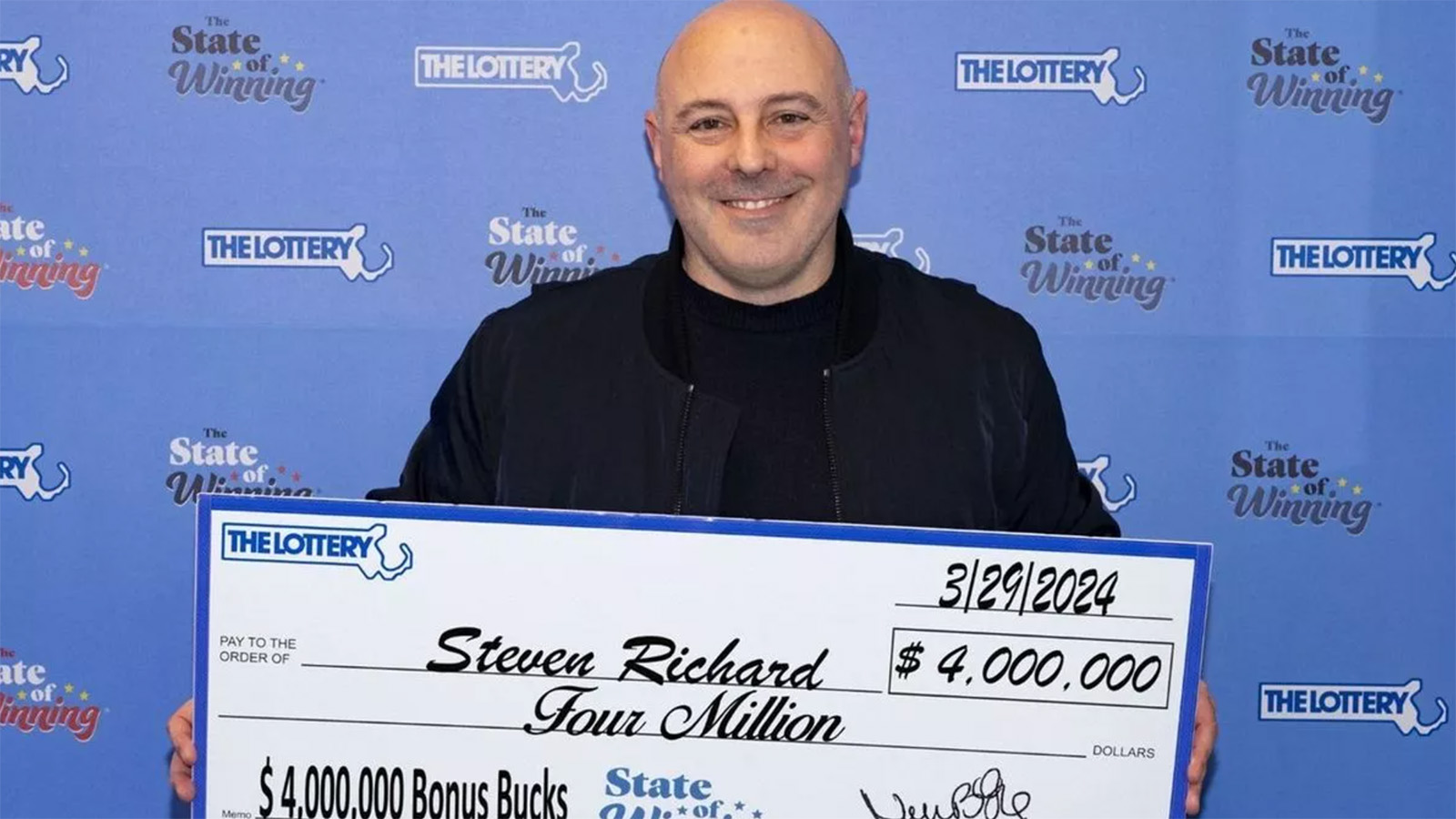<p>Стивен Ричард&nbsp;выиграл $4 млн в лотерею штата Массачусетс</p>