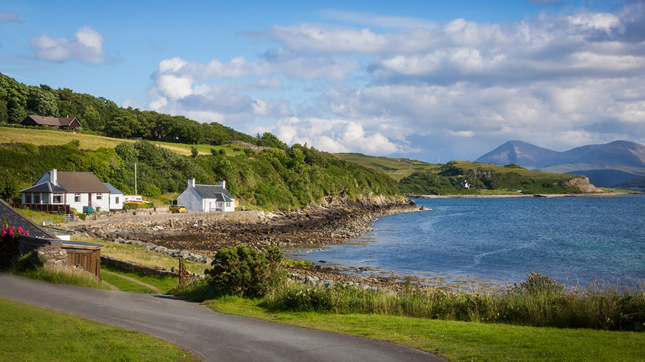 В Шотландии выставят на торги виски с портретом Шекспира и тур на остров