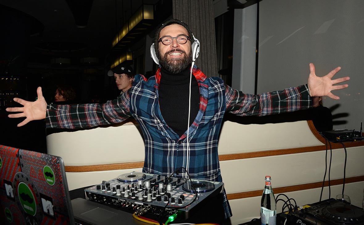 Александр Анатольевич