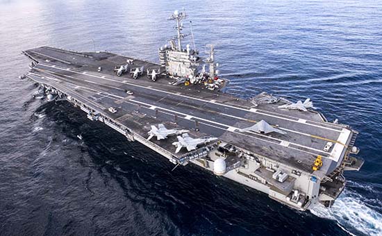 Авианосец военно-морских сил&nbsp;США &laquo;Гарри Трумэн&raquo;
