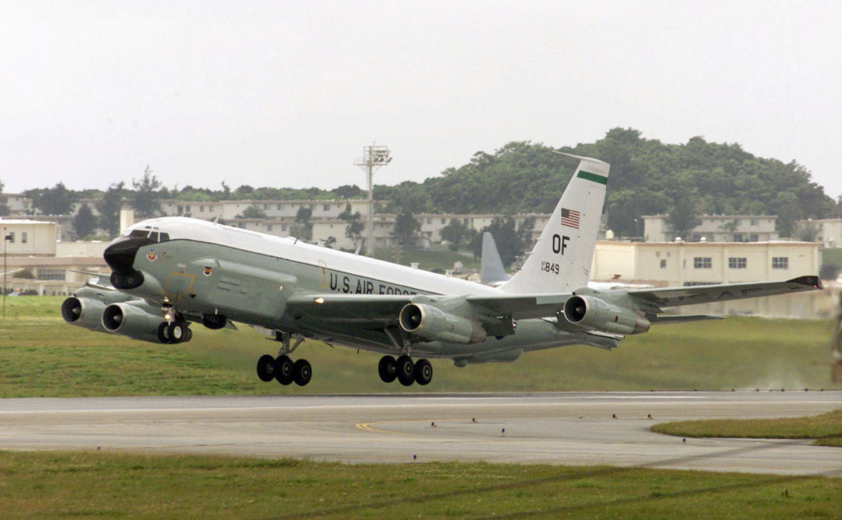 Самолет RC-135


