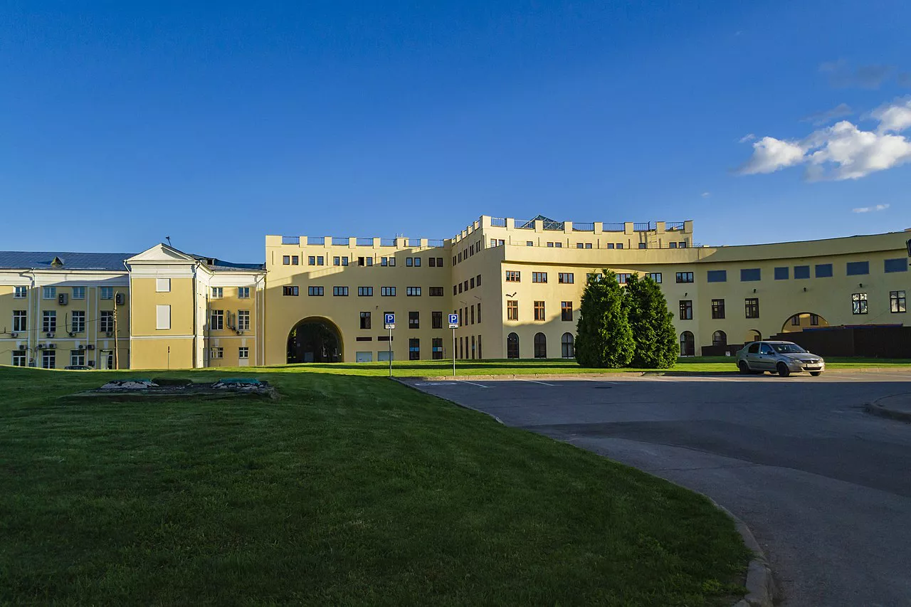 С сайта wikihmong.com/ru