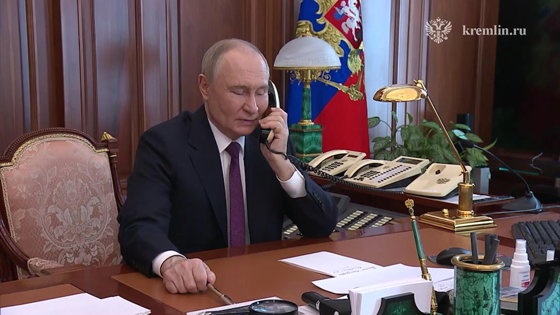 Путин заявил пострадавшему главе района, что Россия ответит на атаки ВСУ