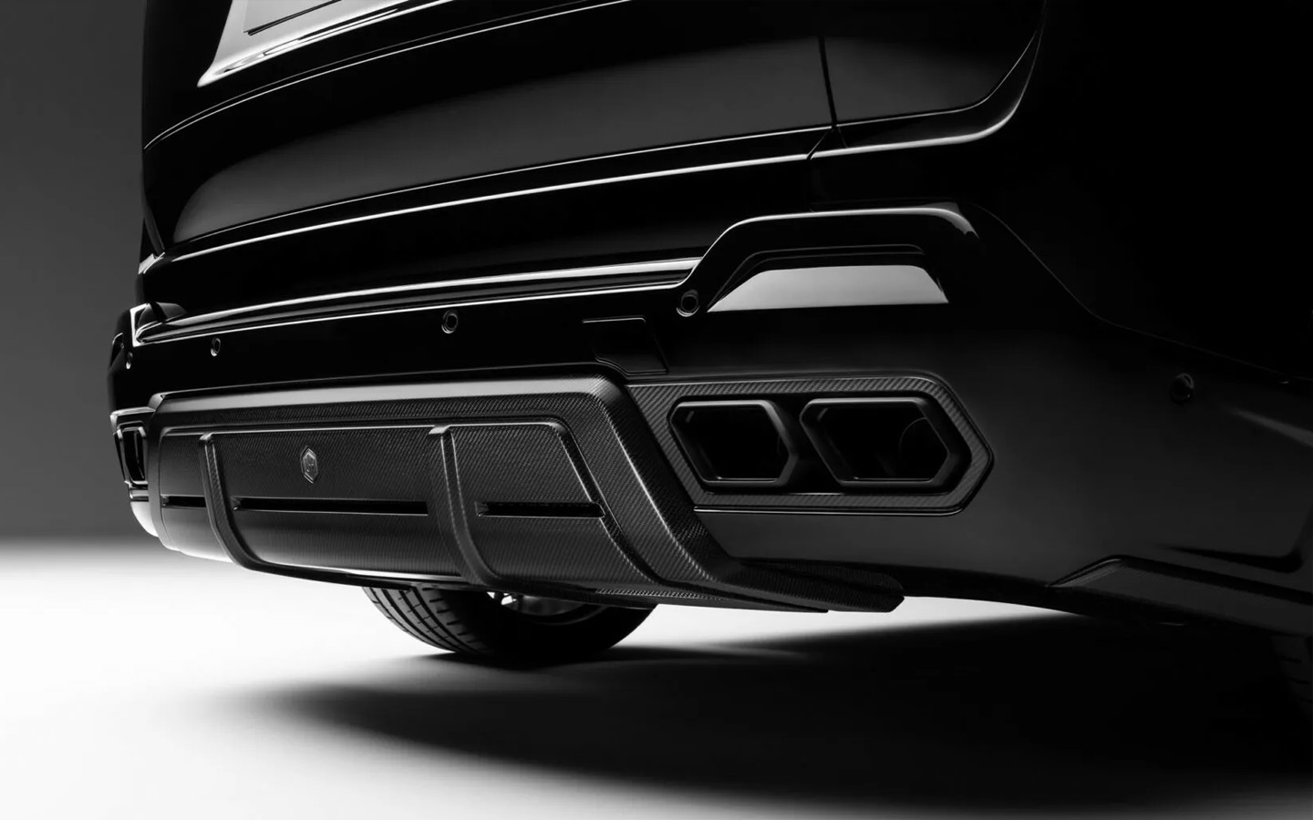 Rolls-Royce Cullinan в тюнинг-комплекте от Urban Automotive