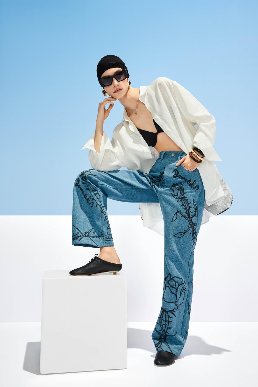 Рубашка Antelope The Label, лиф Diesel, джинсы Domrebel, очки Baldinini, сабо AGL