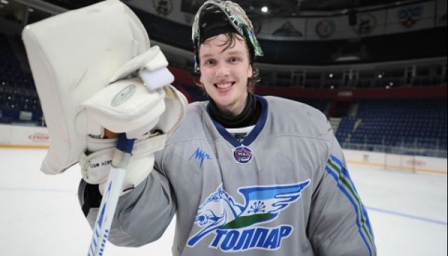 Илья Брызгалов дал уроки вратарского мастерства юным уфимским хоккеистам
