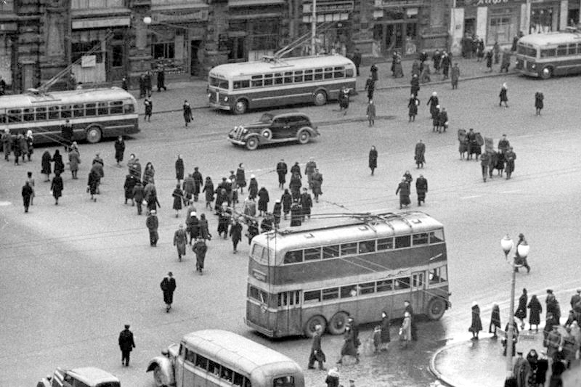 Двухэтажный&nbsp;троллейбус, 1950-е