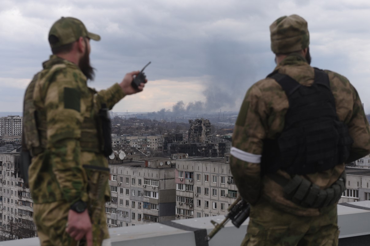 Чеченцы в составе батальона Ахмат в Мариуполе.