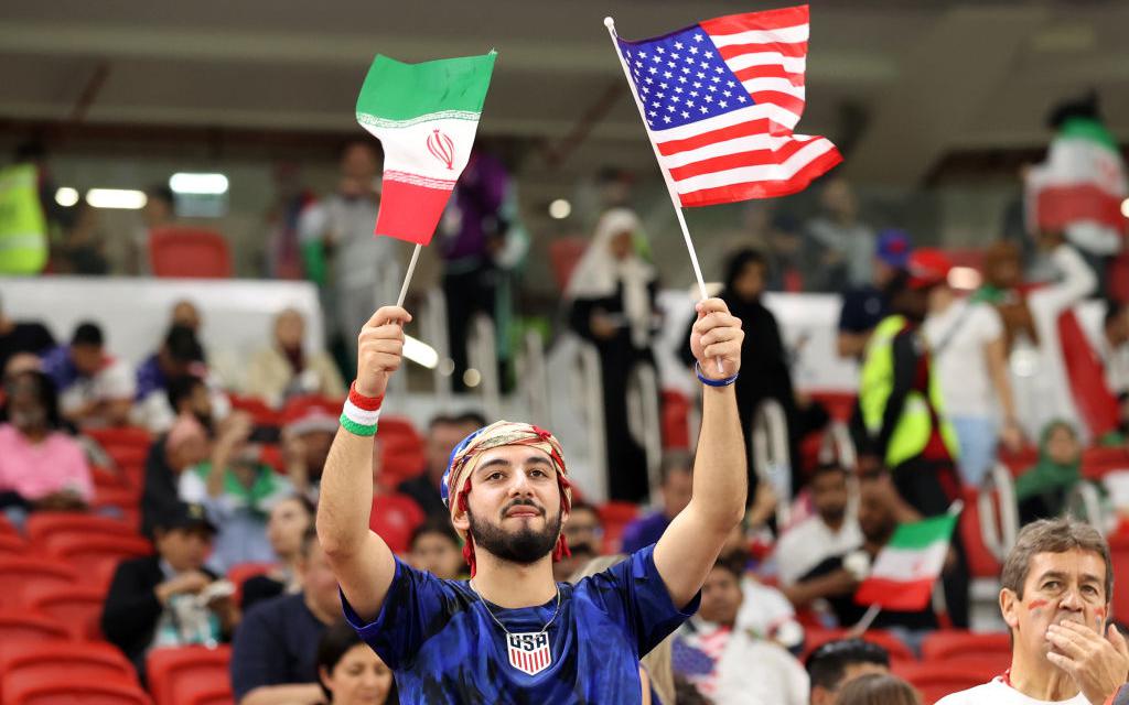 Сборная США обыграла Иран и вышла в плей-офф чемпионата мира
