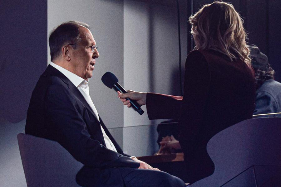 Министр иностранных дел РФ Сергей Лавров на Международном музыкальном конкурсе «Интервидение» 2025 в концертном зале «Live Арена»