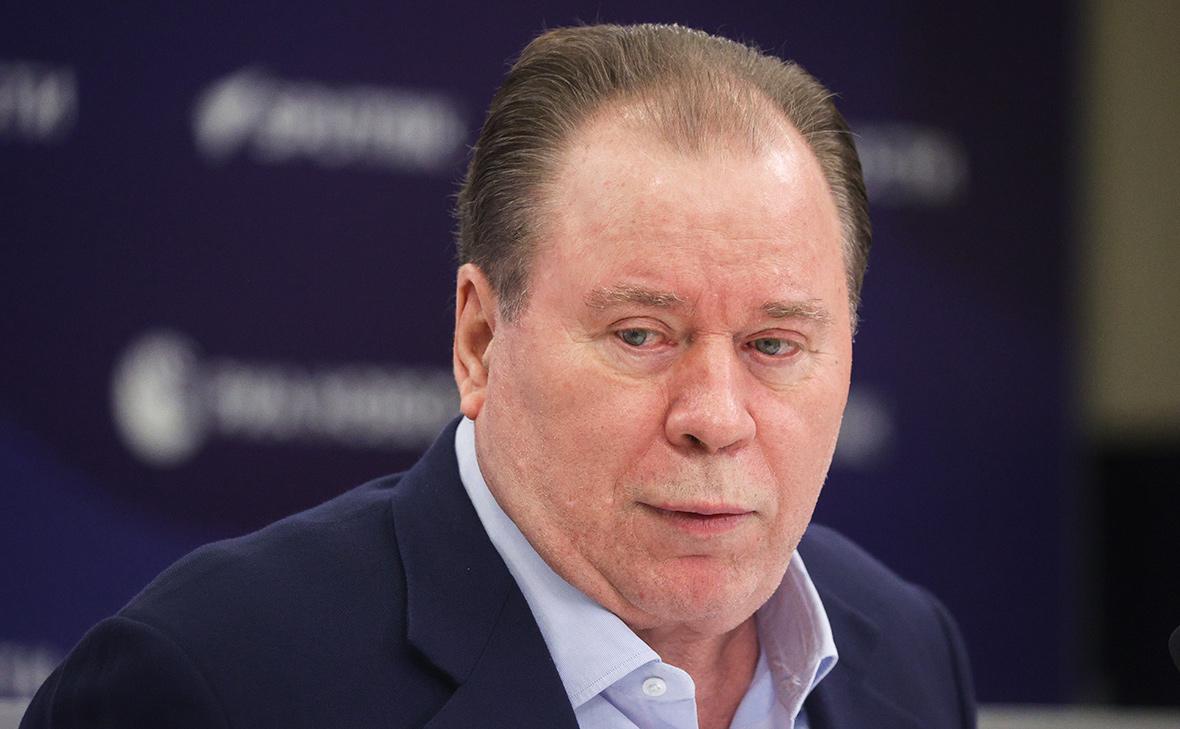 Анатолий Кучерена