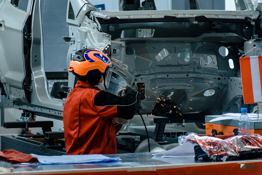 Итоги года: уход Ford Sollers, КАМАЗ нового поколения и Ту-160М