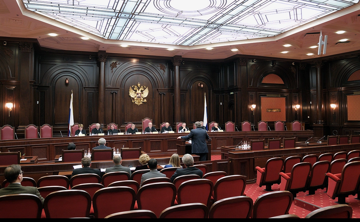 VladKol / Shutterstock