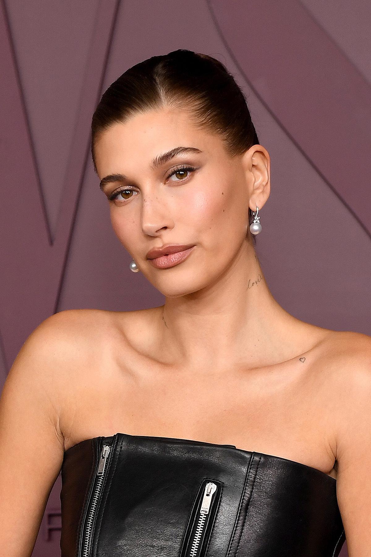 Хейли Бибер