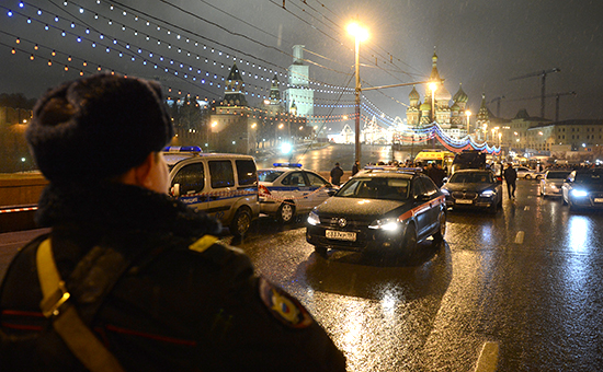 Следственная группа на месте убийства Бориса Немцова