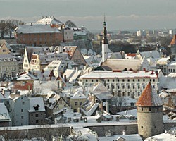 В Эстонии на забастовку вышли более 15 тыс. человек, требующие повышения зарплаты