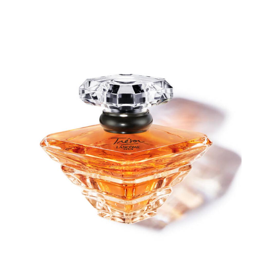 Парфюмерная вода Trésor, Lancôme, 6900 руб. («Рив Гош»)