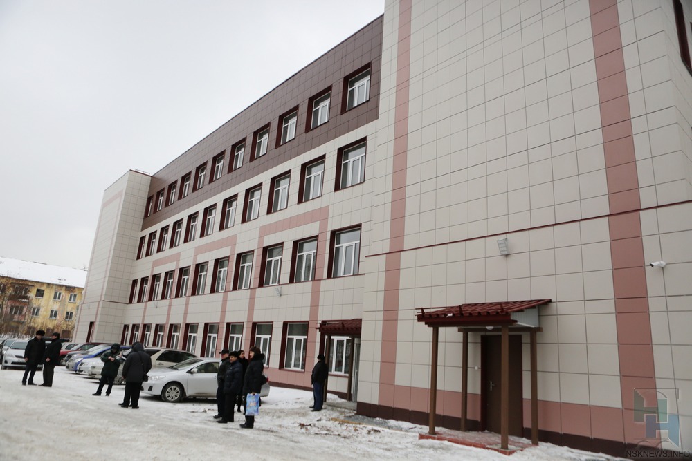 Школа в Дзержинском районе после капитального ремонта