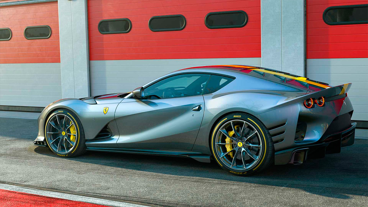 Ferrari выпустила купе и кабриолет с мощнейшим мотором в своей истории