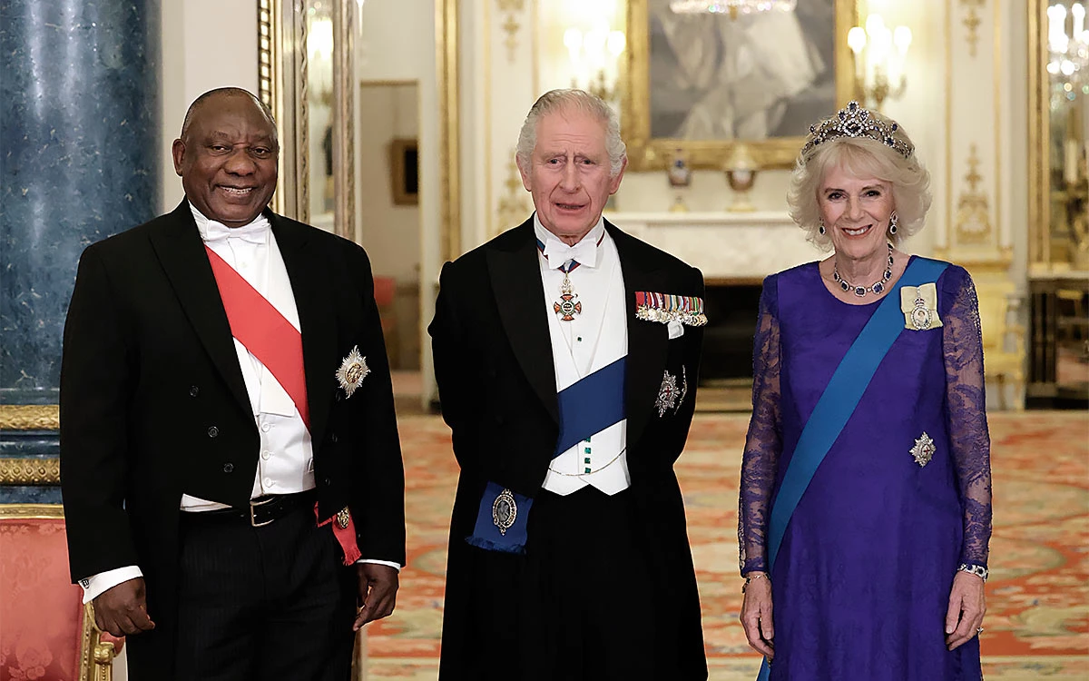 Президент ЮАР Сирил&nbsp;Рамафоса,&nbsp;Карл III и королева-консорт Камилла