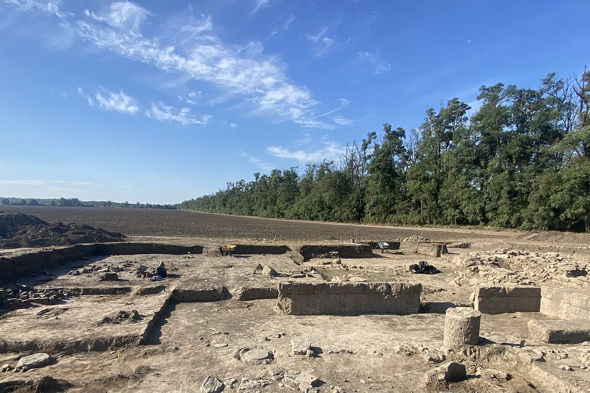Раскоп на Семибратнем городище 