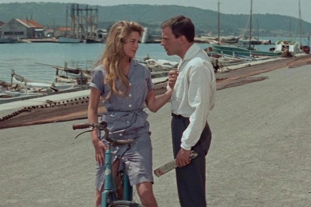 Брижит Бардо и Жан-Луи Трентиньян в фильме «И бог создал женщину» (1956)