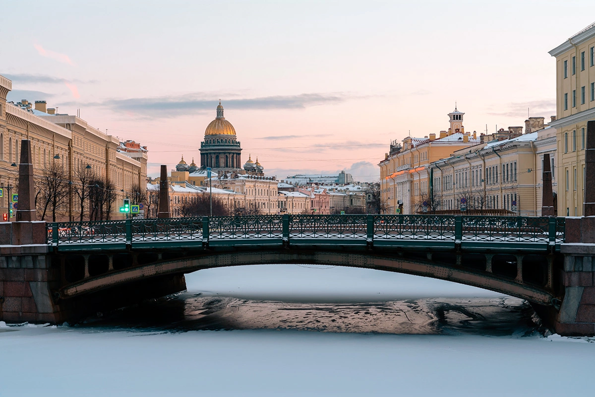 Поцелуев мост