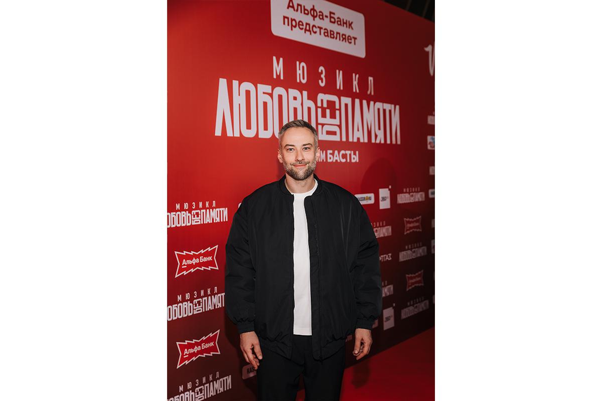 Дмитрий Шепелев