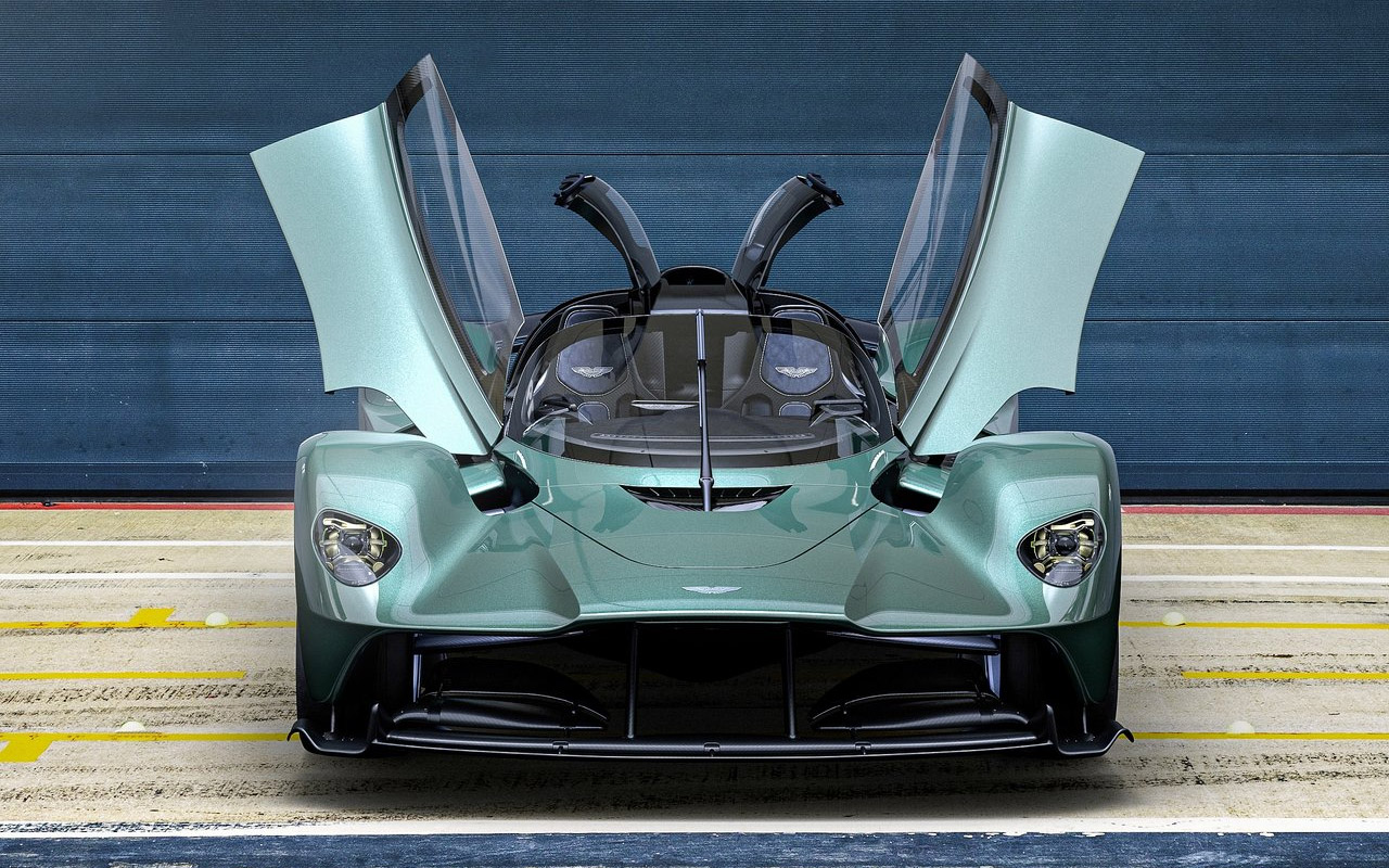 Aston Martin Valkyrie Spider