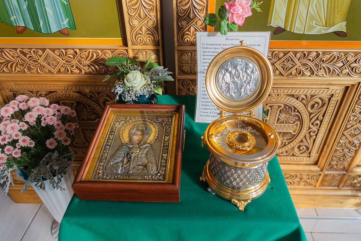 При жизни блаженная помогала больным, несчастным в личной жизни, потерявшим средства к существованию или тем, кто спрашивал совета, как поступить