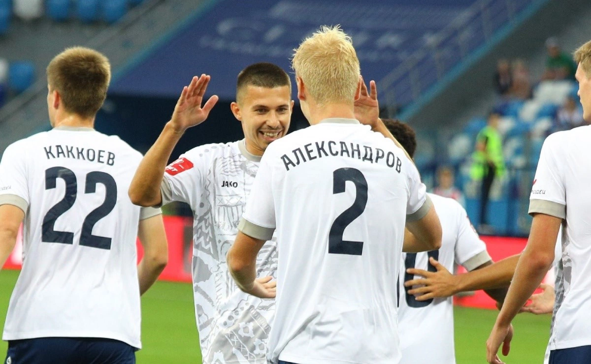 ФК "Пари НН"