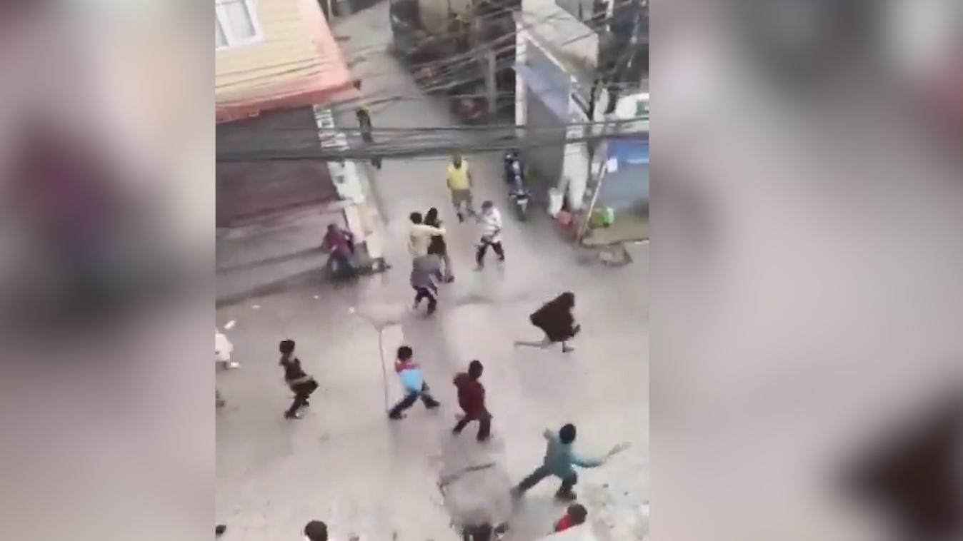 Индия ввела режим повышенной готовности на границе с Непалом