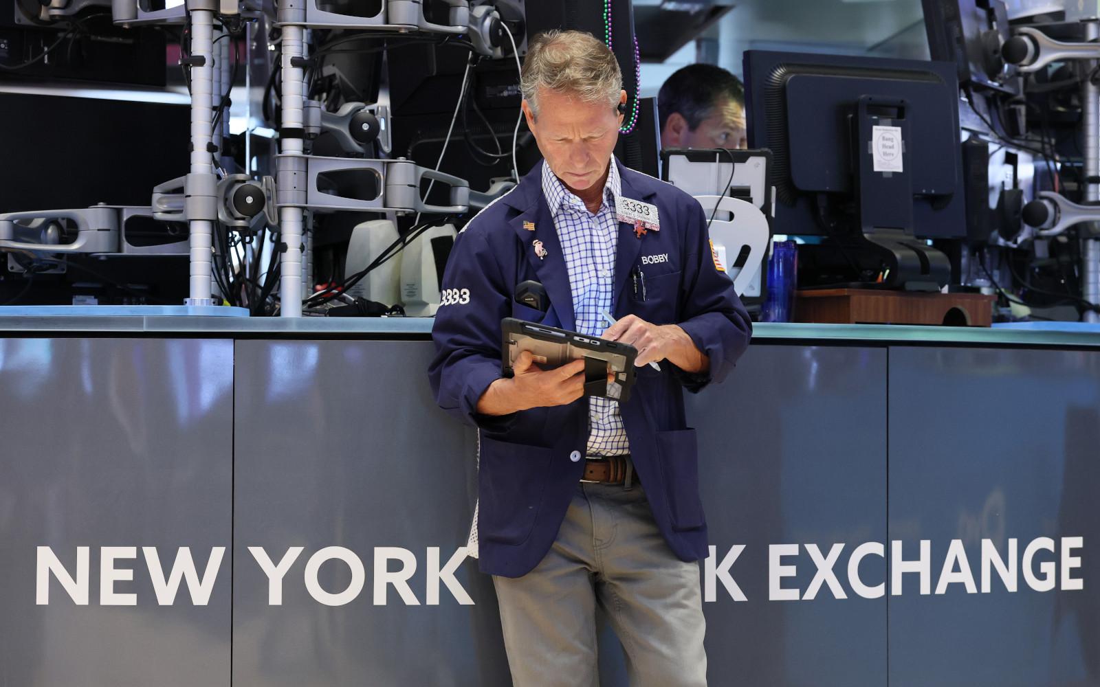 Трейдер на Нью-Йоркской фондовой бирже (NYSE)
