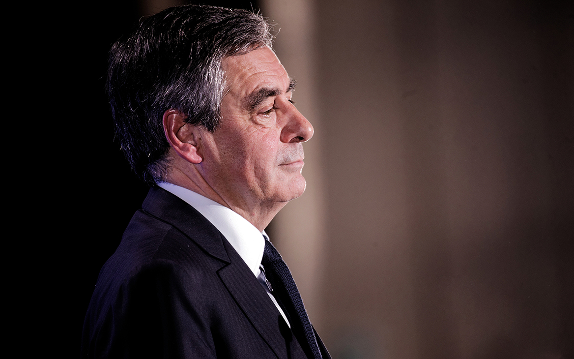 Экс-премьер Франции Фийон вошел в совет директоров «Сибура»