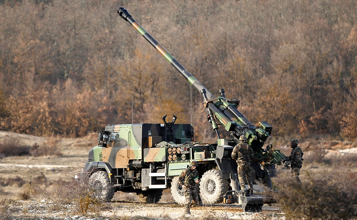 Charles Platiau / Reuters