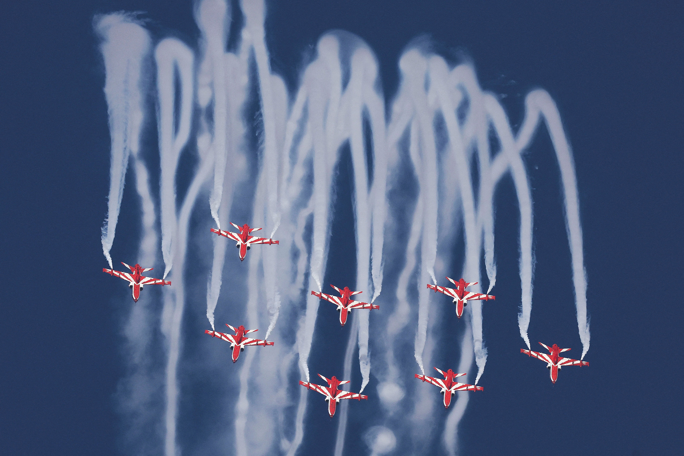 Авиационная группа индийских ВВС Surya Kiran (&laquo;Солнечные лучи&raquo;).