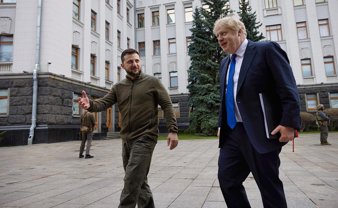 Борис Джонсон оценил свою роль в срыве переговоров России и Украины