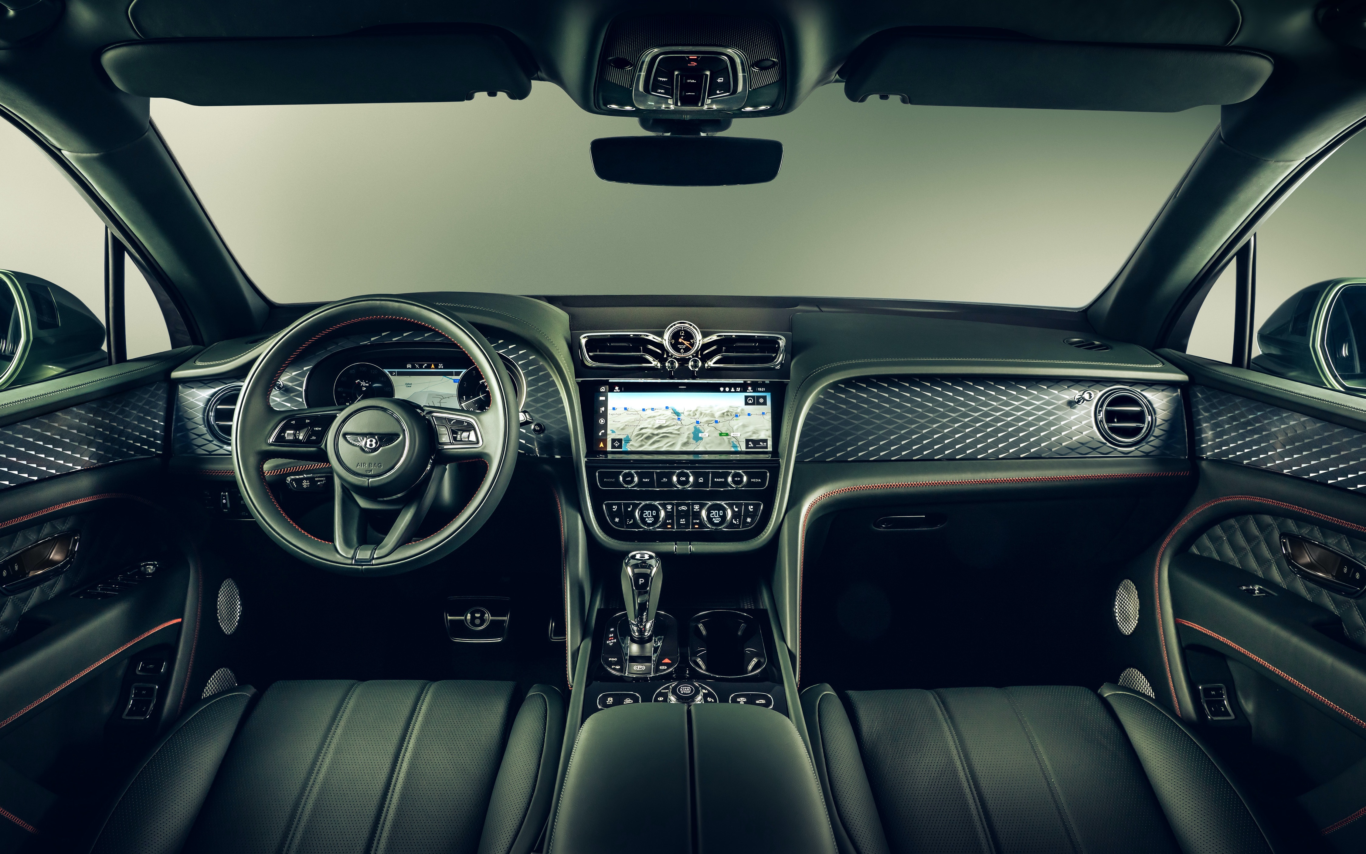 Bentley предлагает клиентам более 5 тысяч вариантов отделки интерьера
