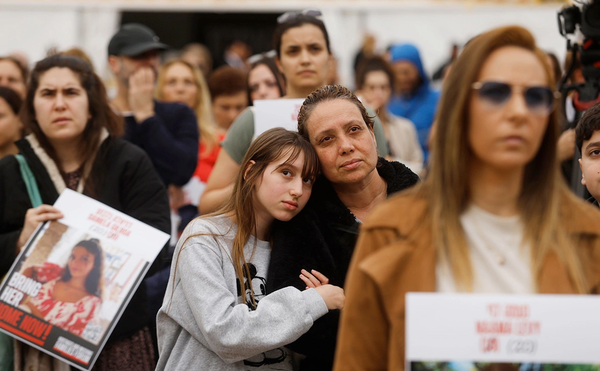 Amir Levy / Getty Images