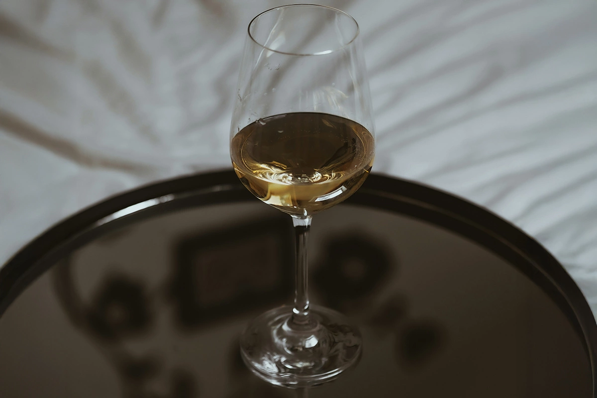 Белые вина набирают популярность в 2025 году